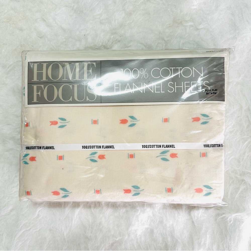 100% Cotton Flannel Sheets - Cream with Floral Design